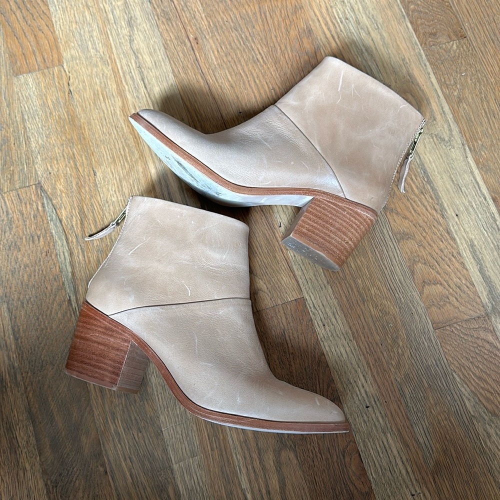 Nisolo Dari Heeled Boots